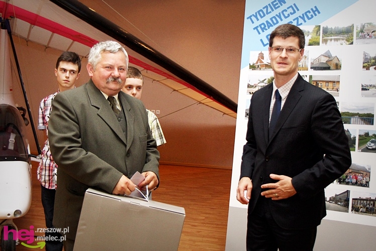 Artyści wypowiedzieli się o lotnictwie. Konkursy rozstrzygnięte