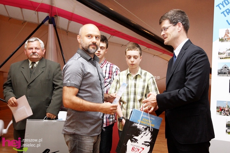 Artyści wypowiedzieli się o lotnictwie. Konkursy rozstrzygnięte