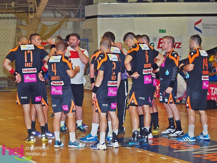 Emocje w sparingowym meczu Stali Mielec z ZTR-em Zaporoże