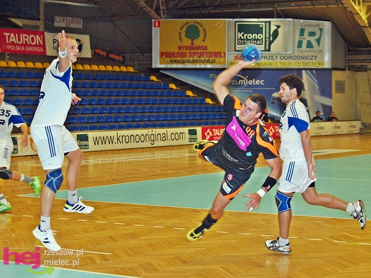 Emocje w sparingowym meczu Stali Mielec z ZTR-em Zaporoże