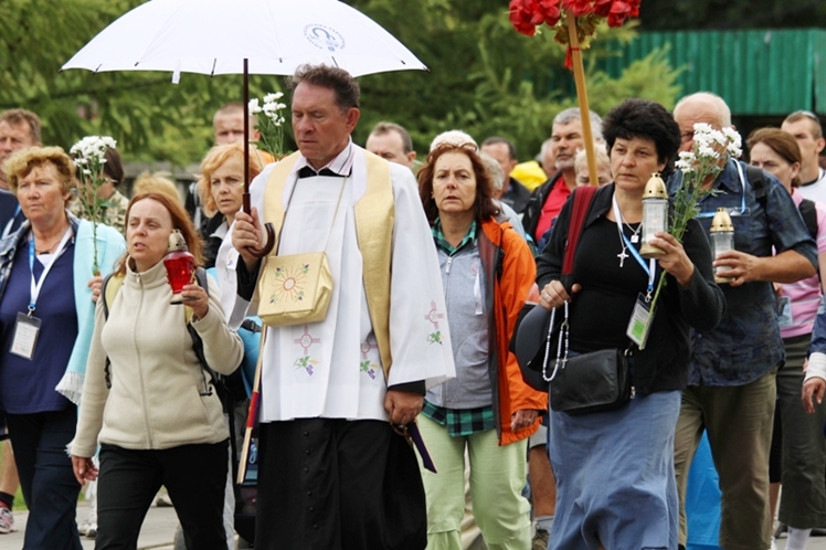 Piąty dzień na pielgrzymkowym szlaku