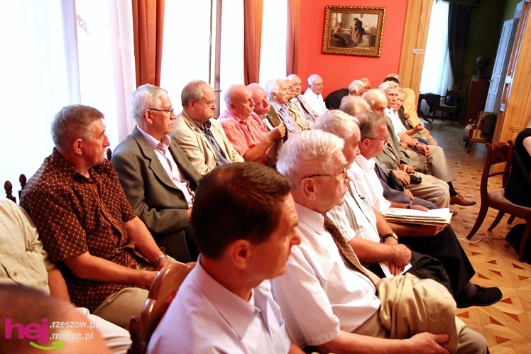 Seminarium naukowe o mieleckim lotnictwie: An-2 i An-28