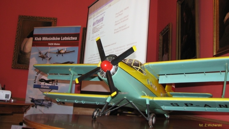 Seminarium naukowe o mieleckim lotnictwie: An-2 i An-28