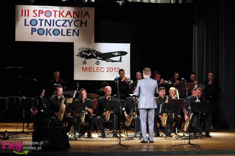 Tydzień Tradycji Lotniczej dobiegł końca. III Spotkanie Lotniczych Pokoleń