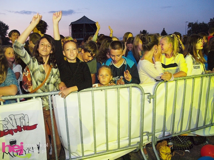 Dni Mielca 2013: sobota: finałowy koncert grupy Afromental - cz. III