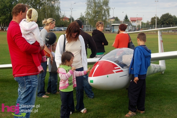 Dni Mielca 2013: niedziela: występy artystów SCK, atrakcje towarzyszące - cz. V
