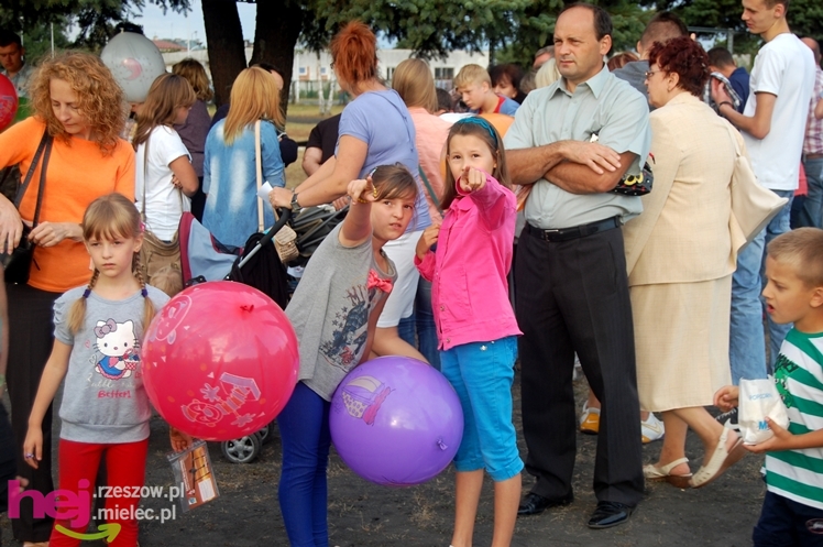Dni Mielca 2013: niedziela: występy artystów SCK, atrakcje towarzyszące - cz. V