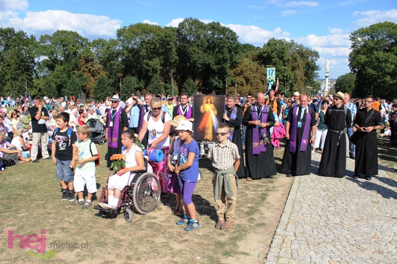 U stóp Matki Boskiej Częstochowskiej