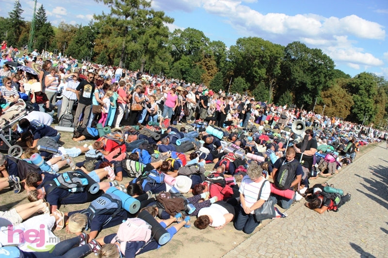 U stóp Matki Boskiej Częstochowskiej