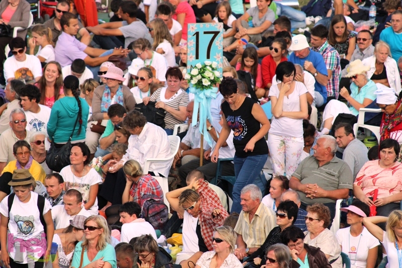 U stóp Matki Boskiej Częstochowskiej