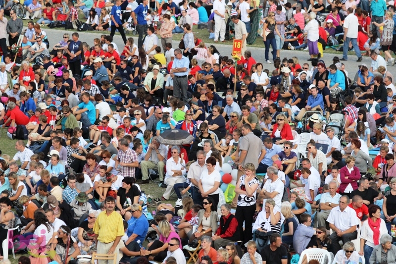 U stóp Matki Boskiej Częstochowskiej