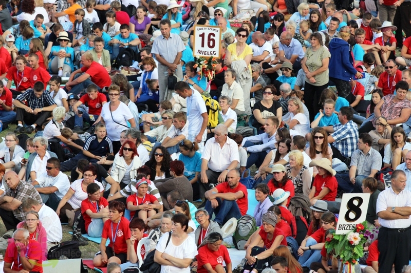 U stóp Matki Boskiej Częstochowskiej