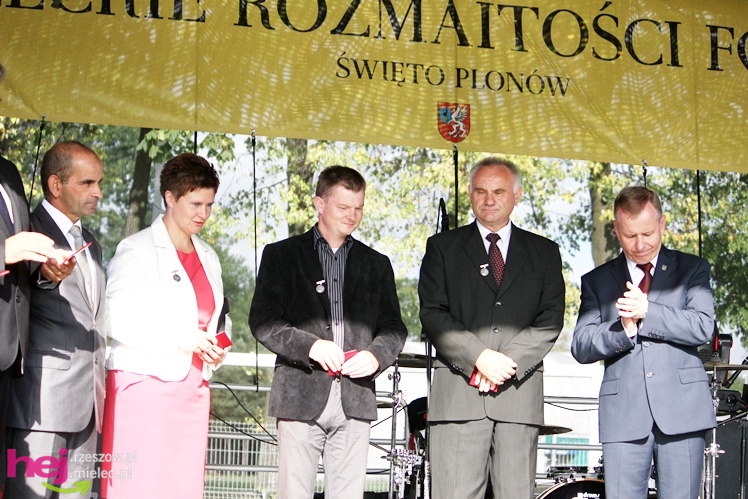 XIII Dożynki Województwa Podkarpackiego: korowód i uroczystosci na Gryfie - cz. II