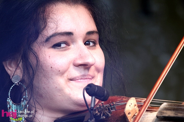 XIII Dożynki Województwa Podkarpackiego: scena artystyczna: koncerty grup ČAČI VORBA i PIERSI - cz. III