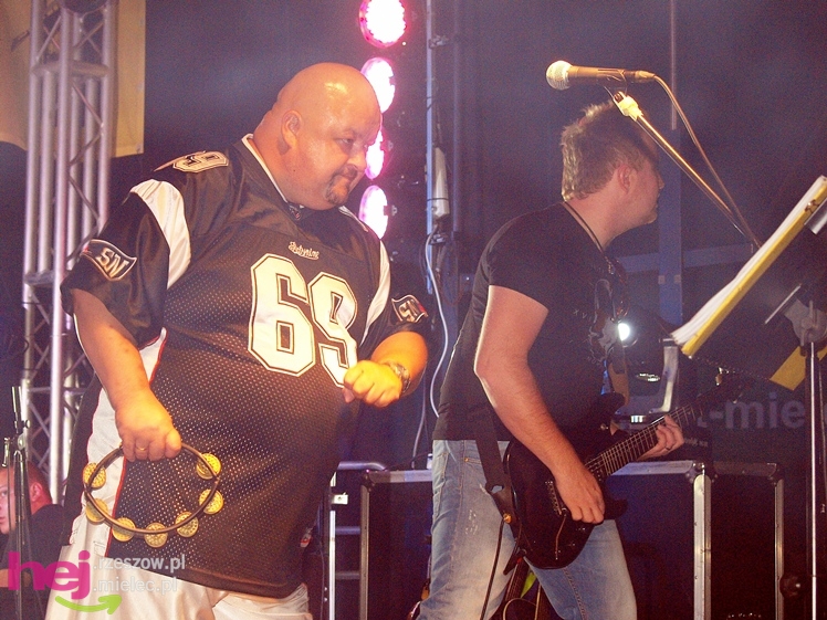 XIII Dożynki Województwa Podkarpackiego: scena artystyczna: koncerty grup ČAČI VORBA i PIERSI - cz. III