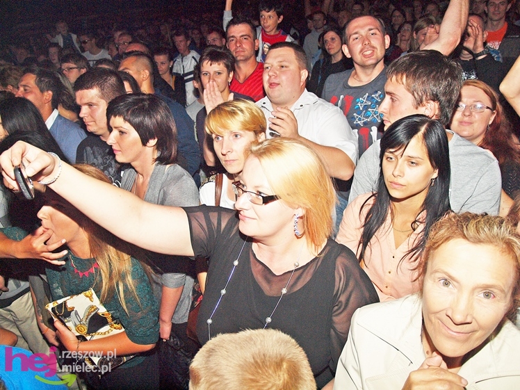 XIII Dożynki Województwa Podkarpackiego: scena artystyczna: koncerty grup ČAČI VORBA i PIERSI - cz. III