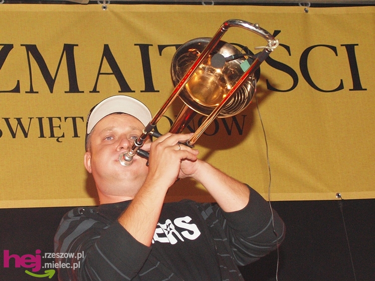 XIII Dożynki Województwa Podkarpackiego: scena artystyczna: koncerty grup ČAČI VORBA i PIERSI - cz. III