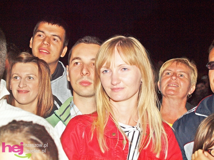 XIII Dożynki Województwa Podkarpackiego: scena artystyczna: koncerty grup ČAČI VORBA i PIERSI - cz. III