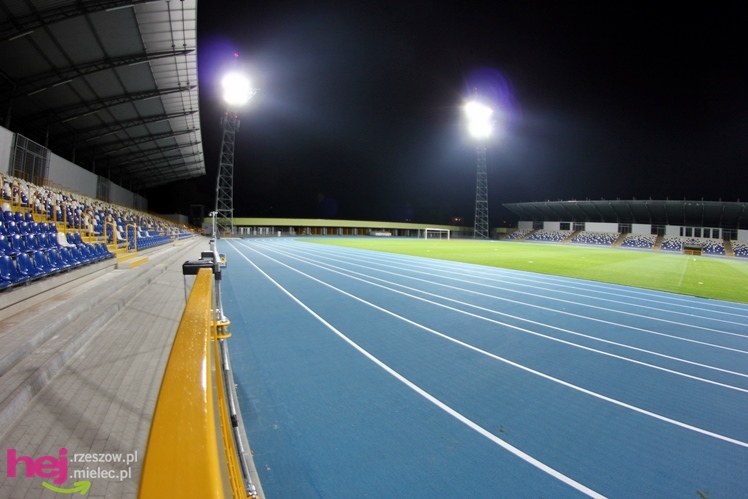 Stadion Miejski na kilka dni przed pierwszym meczem piłkarskim
