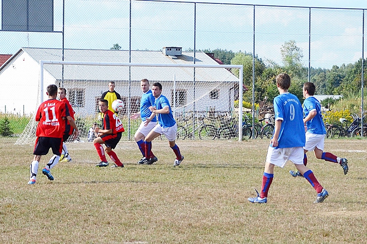 Otwarcie boiska piłkarskiego w Rudzie