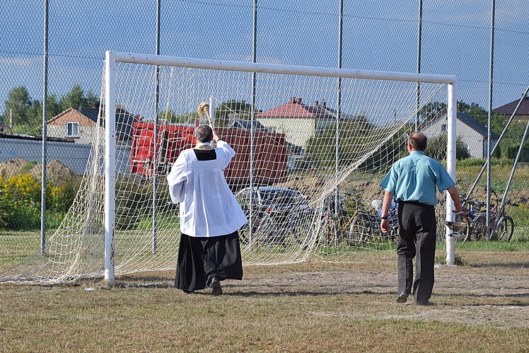 Otwarcie boiska piłkarskiego w Rudzie