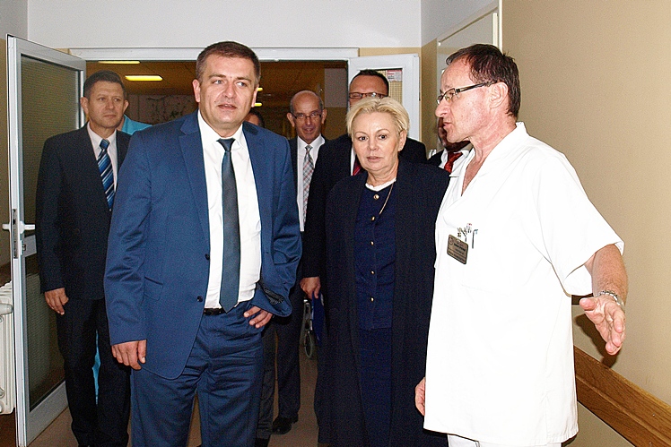 Minister Zdrowia odwiedził Szpital Powiatowy w Mielcu i mieleckie pogotowie ratunkowe
