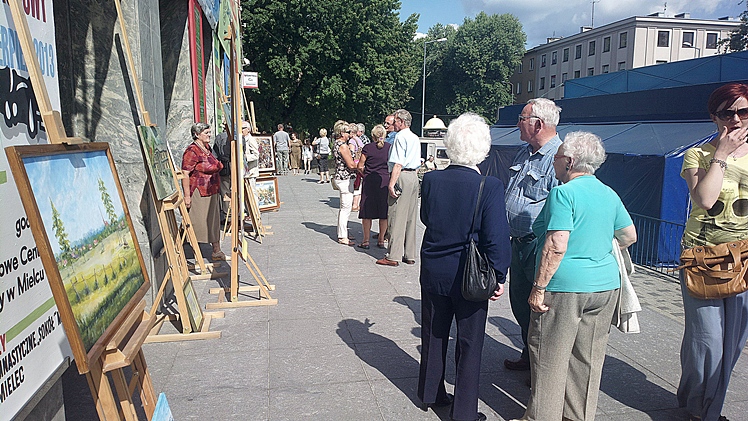 Mieleccy artyści przy okazji Dni Mielca wystawili swoje prace