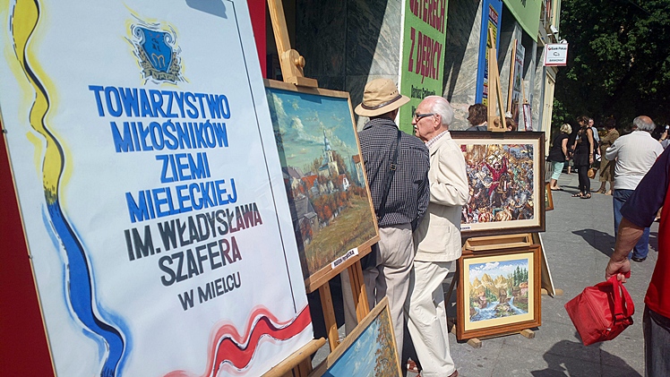 Mieleccy artyści przy okazji Dni Mielca wystawili swoje prace