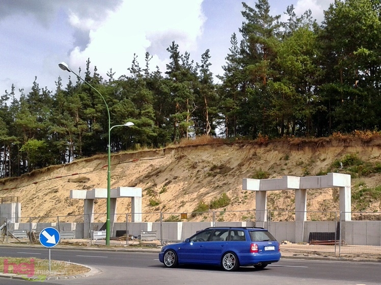 Trwa rewitalizacja Góry Cyranowskiej. Stan robót - sierpień 2013