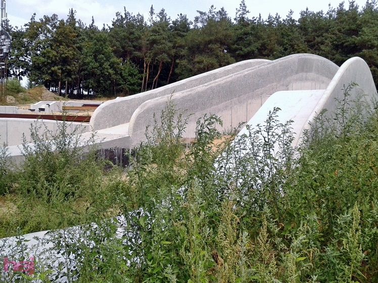 Trwa rewitalizacja Góry Cyranowskiej. Stan robót - sierpień 2013