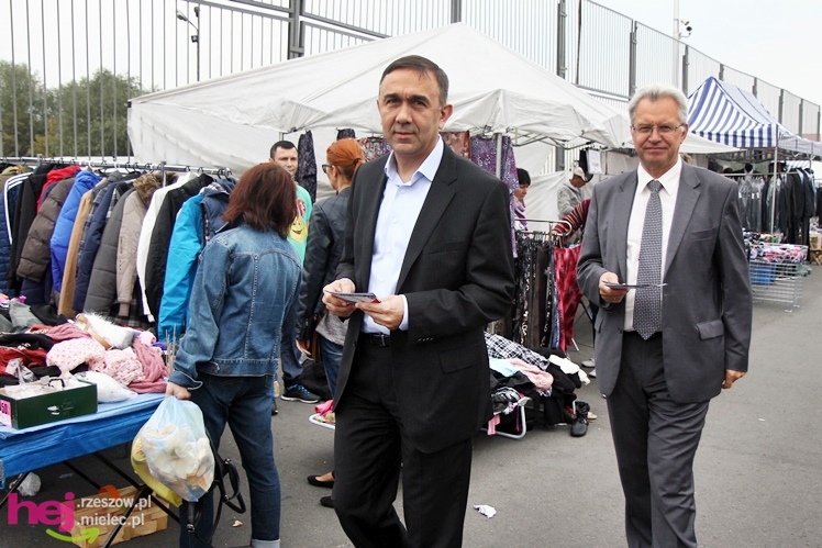 Przedwyborcza sobota w Mielcu: przyjechał klub parlamentarny PiS