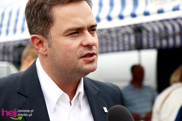 Przedwyborcza sobota w Mielcu: przyjechał klub parlamentarny PiS