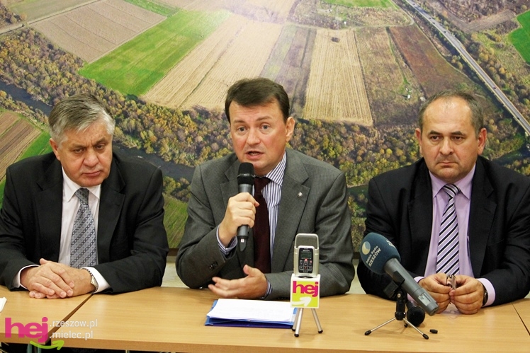 Przedwyborcza sobota w Mielcu: przyjechał klub parlamentarny PiS