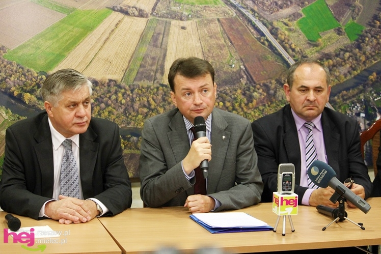 Przedwyborcza sobota w Mielcu: przyjechał klub parlamentarny PiS