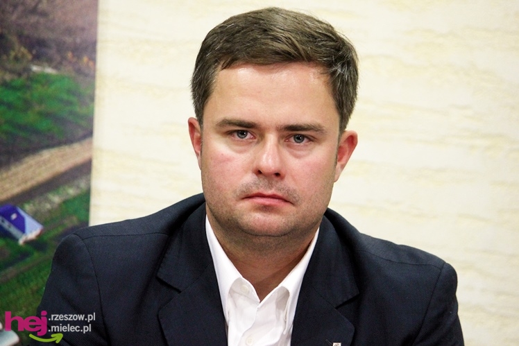 Przedwyborcza sobota w Mielcu: przyjechał klub parlamentarny PiS