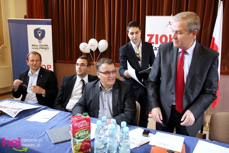 Przedwyborcza sobota w Mielcu: przyjechał klub parlamentarny Solidarnej Polski