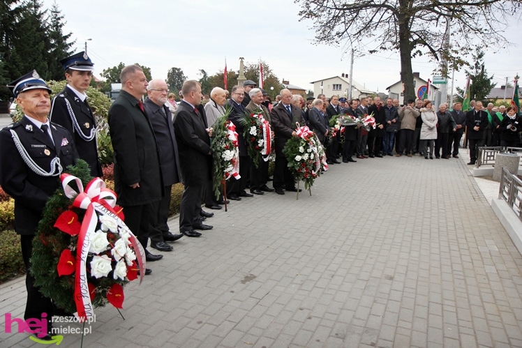 Odsłonięcie obelisku poświęconego Franciszkowi Krempie w Padwi Narodowej