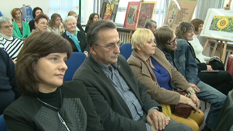 Promocja tomiku poezji ?Po tamtej stronie słońca? Danuty Łakomskiej
