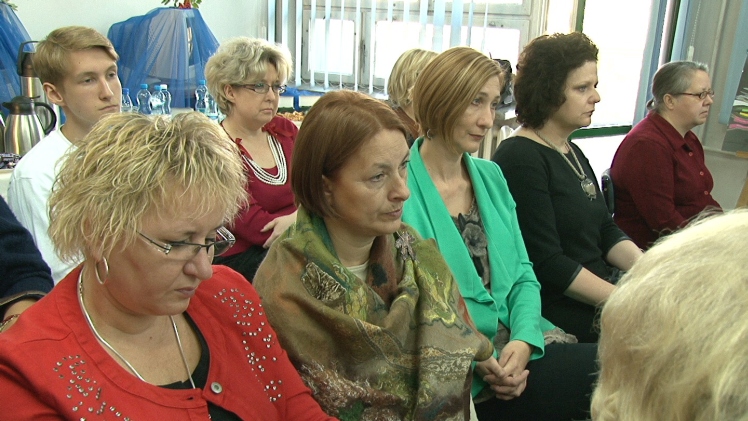 Promocja tomiku poezji ?Po tamtej stronie słońca? Danuty Łakomskiej