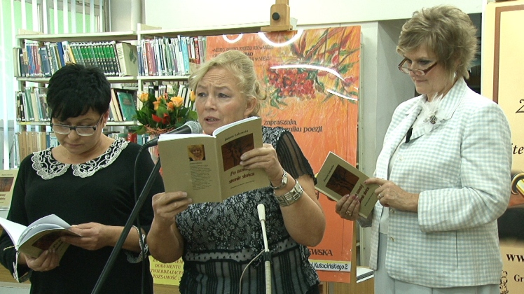 Promocja tomiku poezji ?Po tamtej stronie słońca? Danuty Łakomskiej