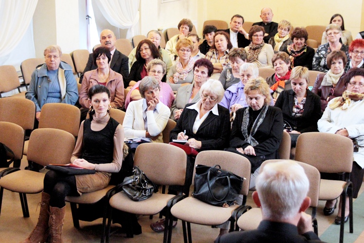 XI Sympozjum Poradni Specjalistycznej ARKA Mielec 2013