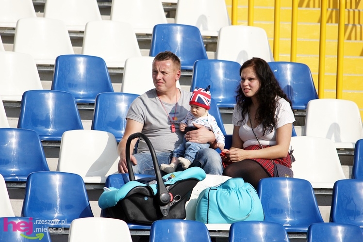FKS Stal Mielec ? Radomiak Radom 1:0 w ramach 12. kolejki II ligi wschodniej - cz. I