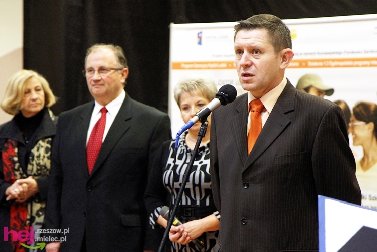 Mielecki Dzień Kariery ? Targi Edukacji i Pracy 2013