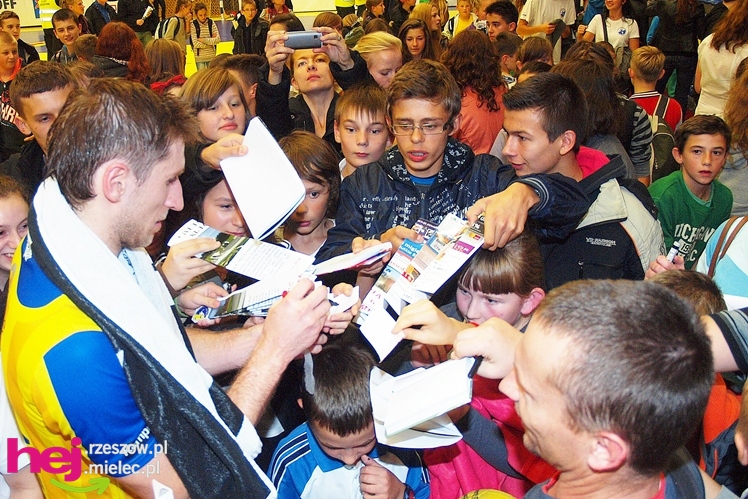SPR Stal Mielec zmierzyła się z Vive Targi Kielcami