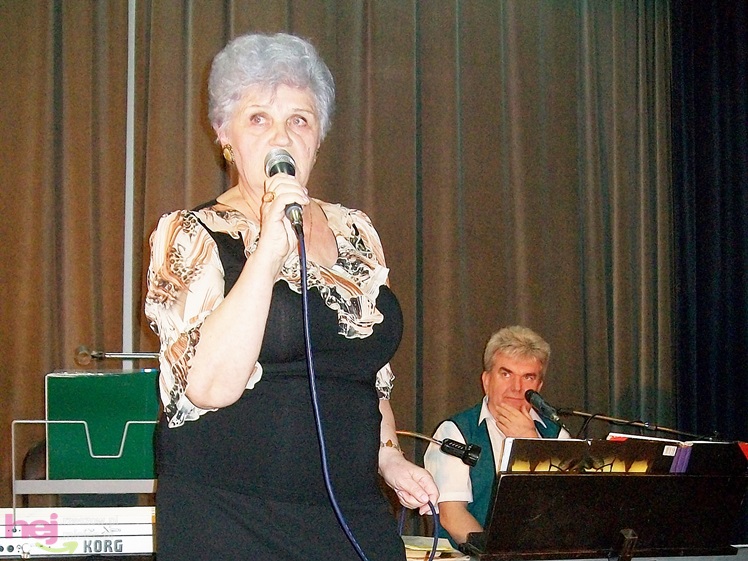 Wspólne święto mieleckich seniorów w Spółdzielczym Domu Kultury