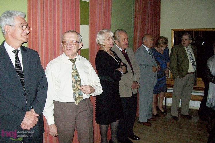 Wspólne święto mieleckich seniorów w Spółdzielczym Domu Kultury