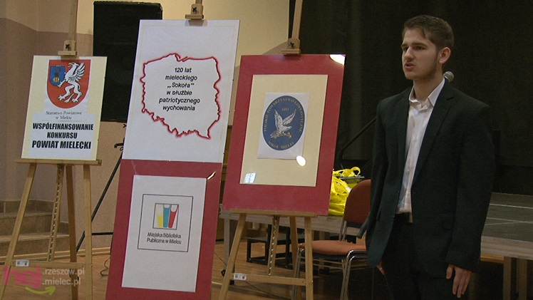Wszystkie barwy Ojczyzny. Powiatowy Konkurs Poezji i Piosenki