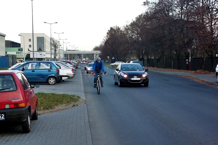 Do pracy na strefę rowerem, ale? jakie są ścieżki, każdy widzi