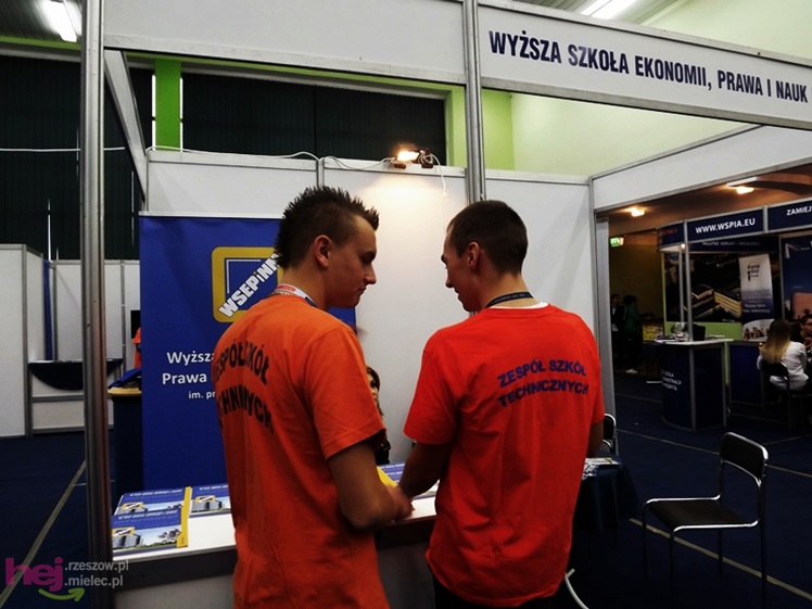 Jaką szkołę wyższą wybrać? Uczniowie z Mielca sprawdzali podczas Podkarpackich Spotkań Edukacyjnych