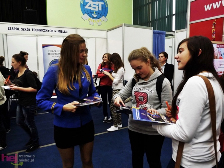 Jaką szkołę wyższą wybrać? Uczniowie z Mielca sprawdzali podczas Podkarpackich Spotkań Edukacyjnych